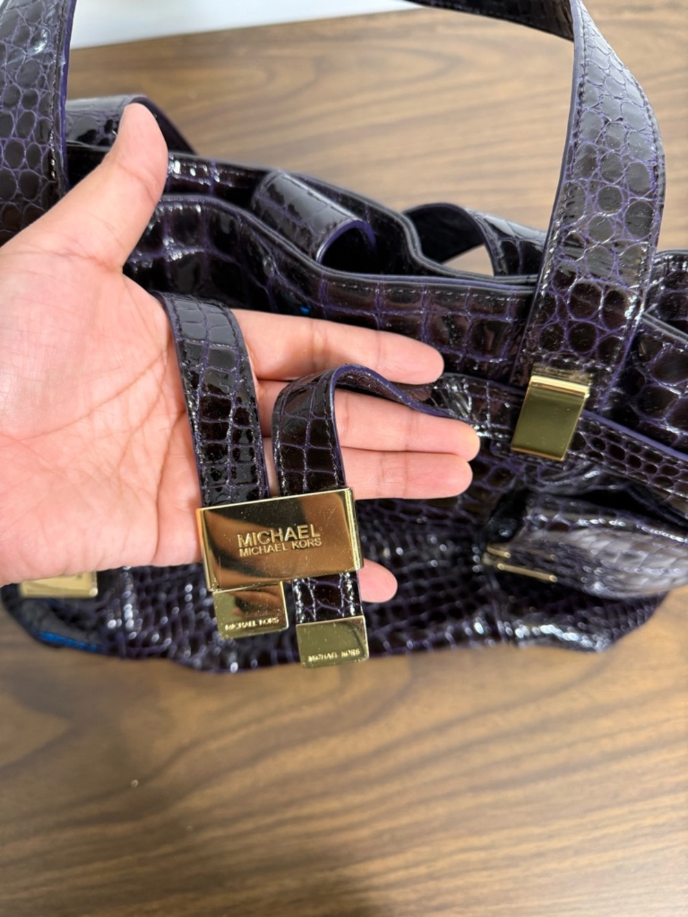 MK Michael Kors Purple Crocodile Embossed Shoulder Bag - Gold Hardware - Picture 5 of 6